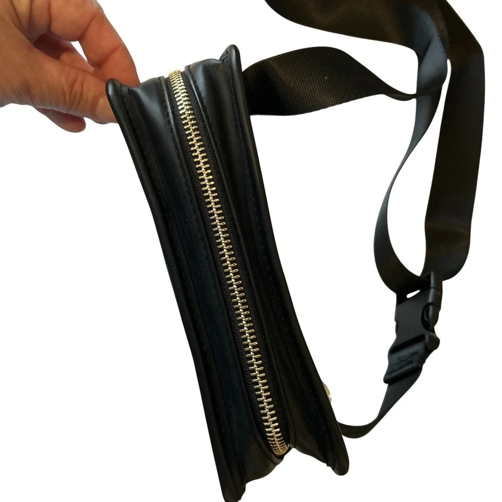Amanda Uprichard‎ NY Black Vegan Leather Quilted Fanny Pack Belt Bag